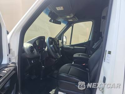 2023 Mercedes-Benz Sprinter 2500 Cargo Van High Roof 170.0" WB - zdjęcie 7 z 27 - miniatura