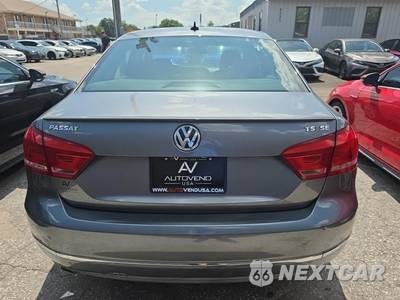 2015 Volkswagen Passat 1.8T SE w/Sunroof & Navigation - zdjęcie 5 z 33 - miniatura
