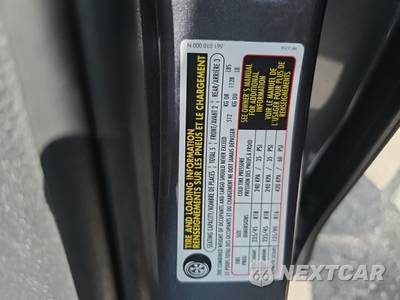 2015 Volkswagen Passat 1.8T SE w/Sunroof & Navigation - zdjęcie 18 z 33 - miniatura