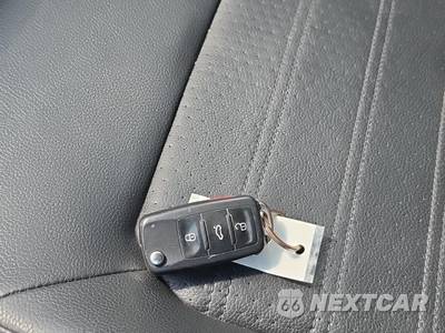 2015 Volkswagen Passat 1.8T SE w/Sunroof & Navigation - zdjęcie 32 z 33 - miniatura