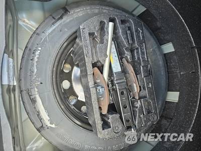 2015 Volkswagen Passat 1.8T SE w/Sunroof & Navigation - zdjęcie 20 z 33 - miniatura