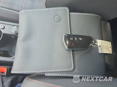 2022 Volkswagen Golf GTI SE - zdjęcie 23 z 25 - miniatura