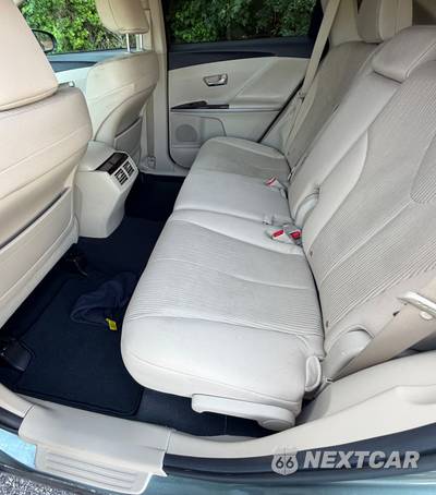 2010 Toyota Venza - zdjęcie 13 z 21 - miniatura