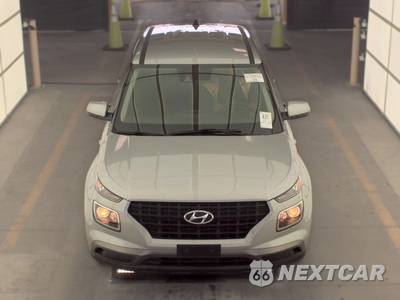 2020 Hyundai Venue SE - zdjęcie 2 z 30 - miniatura