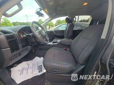 2014 Nissan TITAN SV Crew Cab Short Bed - zdjęcie 7 z 22 - miniatura