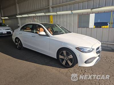 2025 Mercedes-Benz C 300 4MATIC - zdjęcie 3 z 25 - miniatura
