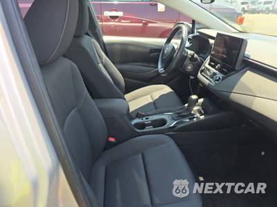 2024 Toyota Corolla LE Sedan - zdjęcie 8 z 41 - miniatura