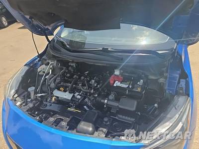 2020 Nissan Versa SR - zdjęcie 12 z 16 - miniatura
