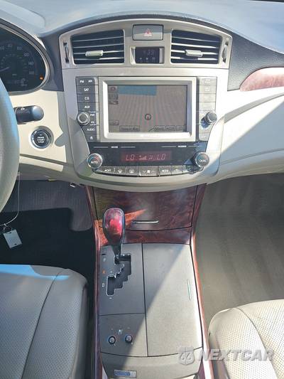 2011 Toyota Avalon Limited - zdjęcie 11 z 24 - miniatura