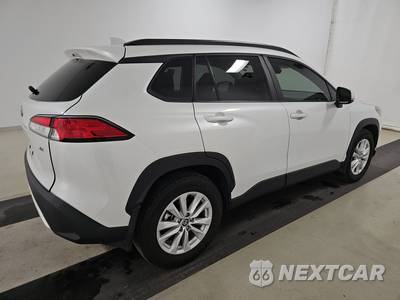 2024 Toyota Corolla Cross LE - zdjęcie 4 z 23 - miniatura
