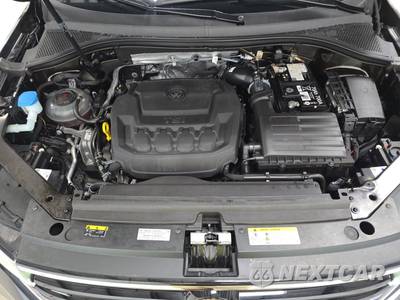 2024 Volkswagen Tiguan SE R-Line Black - zdjęcie 16 z 23 - miniatura