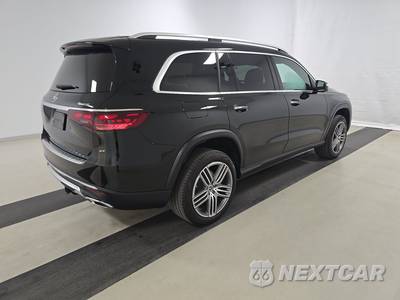 2025 Mercedes-Benz GLS 450 4MATIC - zdjęcie 4 z 30 - miniatura
