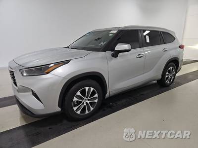 2023 Toyota Highlander XLE - zdjęcie 1 z 23 - miniatura