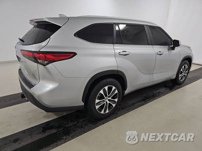 2023 Toyota Highlander XLE - zdjęcie 4 z 23 - miniatura