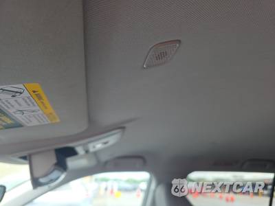 2023 Toyota Highlander LE - zdjęcie 18 z 20 - miniatura