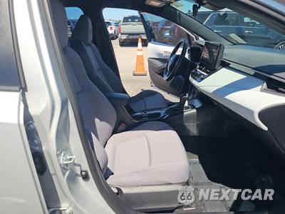 2023 Toyota Corolla SE Sedan - zdjęcie 8 z 24 - miniatura