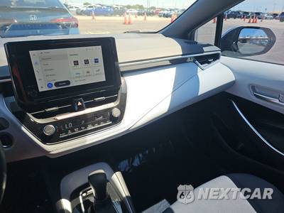 2023 Toyota Corolla SE Sedan - zdjęcie 11 z 24 - miniatura