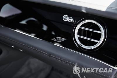 2025 Bentley Bentayga S V8 - zdjęcie 41 z 84 - miniatura