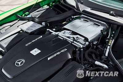 2018 Mercedes-Benz AMG GT R Coupe - zdjęcie 27 z 81 - miniatura
