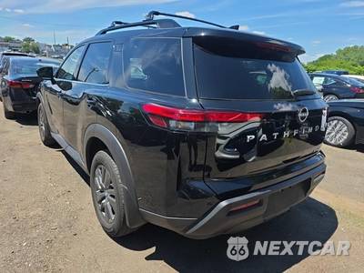 2024 Nissan Pathfinder SV - zdjęcie 7 z 25 - miniatura