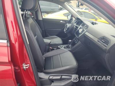 2021 Volkswagen Tiguan SE - zdjęcie 8 z 20 - miniatura
