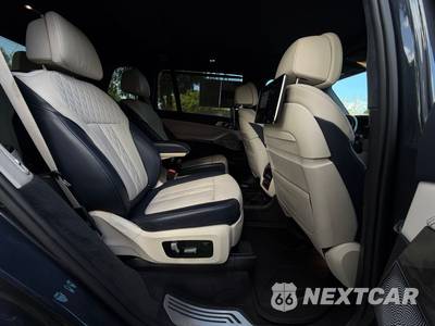 2019 BMW X7 Sports Activity Vehicle xDrive50i M SPORT LINE - zdjęcie 17 z 57 - miniatura