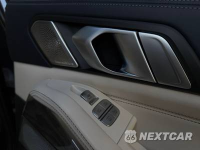 2019 BMW X7 Sports Activity Vehicle xDrive50i M SPORT LINE - zdjęcie 31 z 57 - miniatura