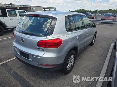 2014 Volkswagen Tiguan SEL - zdjęcie 4 z 17 - miniatura