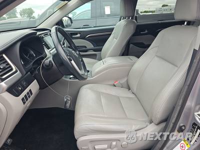 2016 Toyota Highlander Limited - zdjęcie 7 z 29 - miniatura