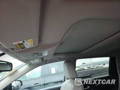 2016 Toyota Highlander Limited - zdjęcie 18 z 29 - miniatura