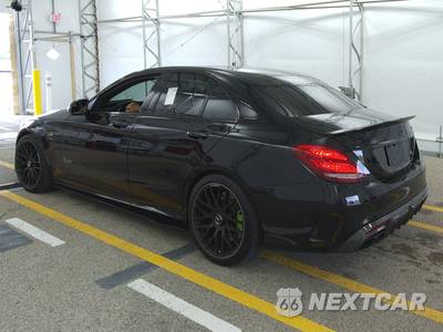 2017 Mercedes-Benz AMG C 63 S Sedan - zdjęcie 6 z 31 - miniatura