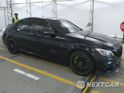 2017 Mercedes-Benz AMG C 63 S Sedan - zdjęcie 3 z 31 - miniatura