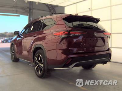 2021 Toyota Highlander XSE - zdjęcie 6 z 48 - miniatura
