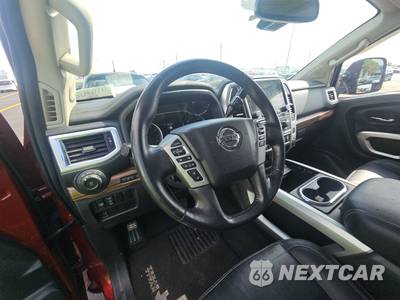 2021 Nissan TITAN SL Crew Cab Short Bed - zdjęcie 11 z 25 - miniatura