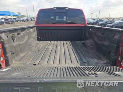 2021 Nissan TITAN SL Crew Cab Short Bed - zdjęcie 16 z 25 - miniatura