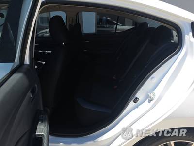 2024 Nissan Versa SV - zdjęcie 13 z 24 - miniatura