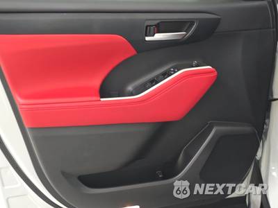 2023 Toyota Highlander XSE - zdjęcie 9 z 26 - miniatura