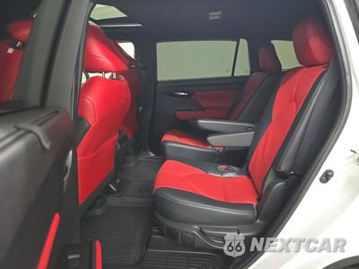 2023 Toyota Highlander XSE - zdjęcie 13 z 26 - miniatura