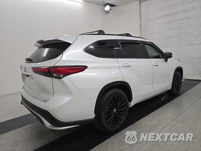 2023 Toyota Highlander XSE - zdjęcie 4 z 26 - miniatura