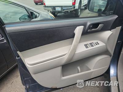 2012 Toyota Highlander - zdjęcie 9 z 44 - miniatura