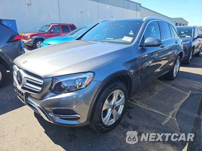 2017 Mercedes-Benz GLC 300 4MATIC - zdjęcie 1 z 43 - miniatura