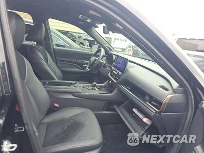 2024 Toyota Grand Highlander Hybrid MAX Platinum - zdjęcie 8 z 23 - miniatura