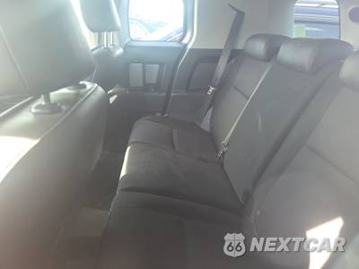 2010 Toyota FJ Cruiser w/Rear Doors - zdjęcie 13 z 25 - miniatura