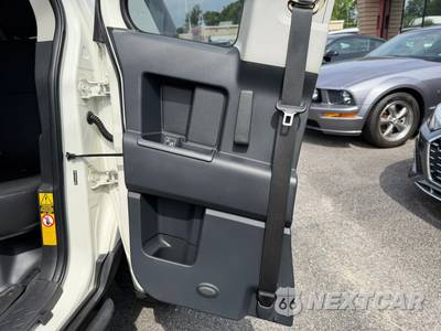 2014 Toyota FJ Cruiser w/Rear Doors - zdjęcie 16 z 51 - miniatura