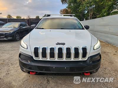2018 Jeep Cherokee Trailhawk - zdjęcie 4 z 46 - miniatura