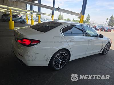 2021 BMW 5 Series Sedan 530e - zdjęcie 4 z 45 - miniatura