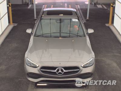 2023 Mercedes-Benz C 300 Sedan - zdjęcie 2 z 21 - miniatura
