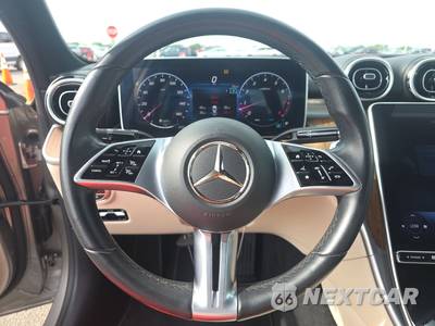 2023 Mercedes-Benz C 300 Sedan - zdjęcie 10 z 21 - miniatura