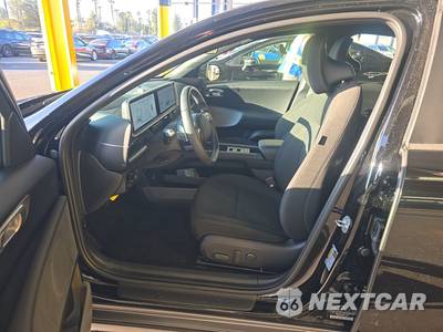 2024 Hyundai IONIQ 6 SE - zdjęcie 7 z 28 - miniatura