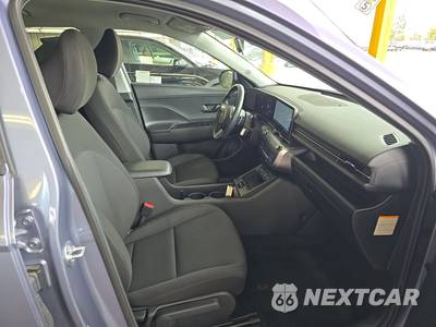 2024 Hyundai Kona Electric SEL - zdjęcie 8 z 26 - miniatura